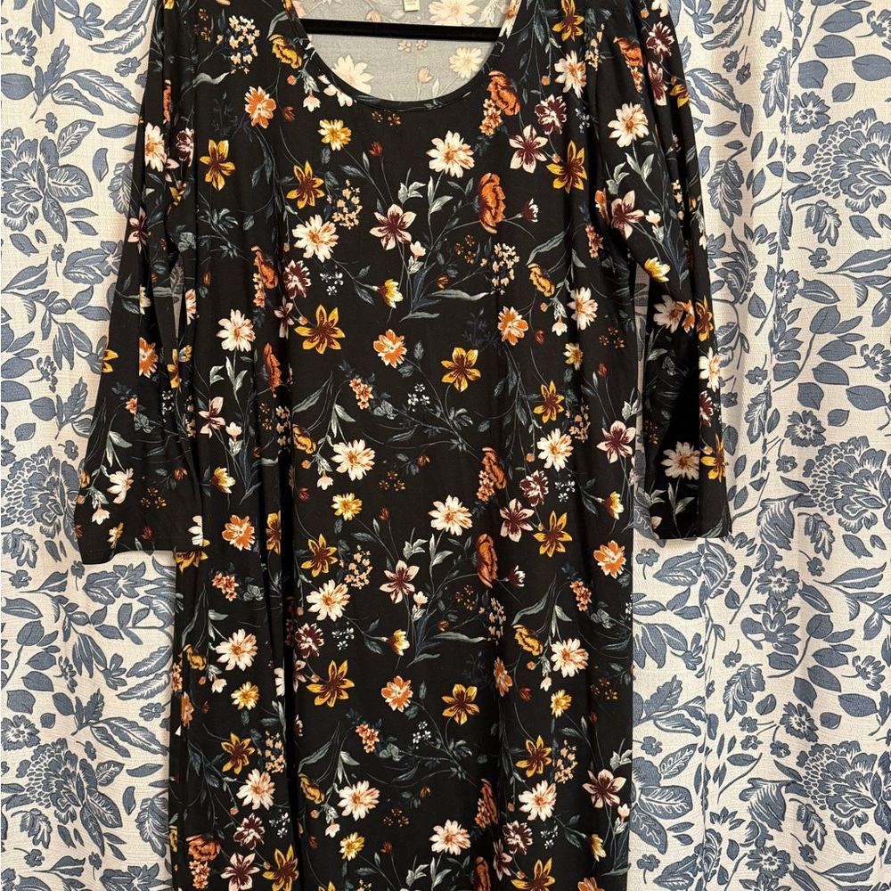 EUC Nine Britton Floral Dress 3/4 Sleeve Scoop Neck Stitch Fix